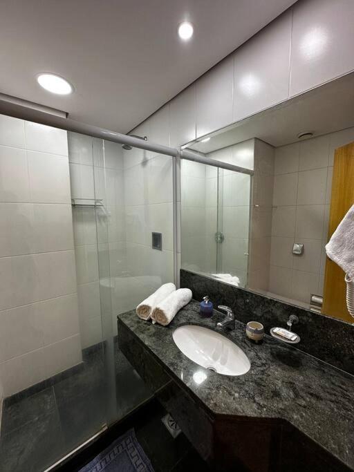 Apartamento Completo E Moderno Com Ar Condicionado E Piscina No Centro Do Rio Apartamento
