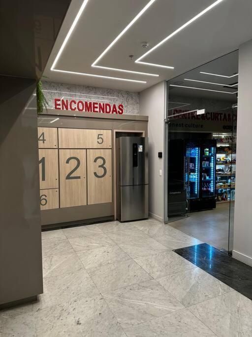 Apartamento Completo E Moderno Com Ar Condicionado E Piscina No Centro Do Rio *