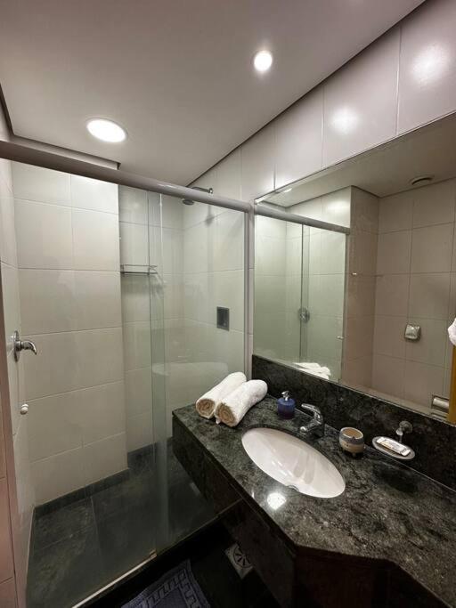 Apartamento Completo E Moderno Com Ar Condicionado E Piscina No Centro Do Rio * Rio de Janeiro